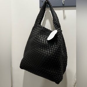 Melie Bianco Purse with Pouch included